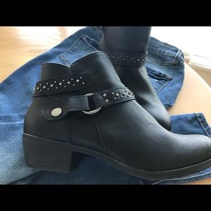 a.n.a memory foam ankle booties